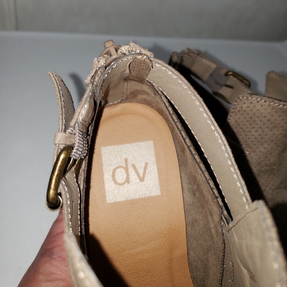 Booties by DV - Picture 4 of 7